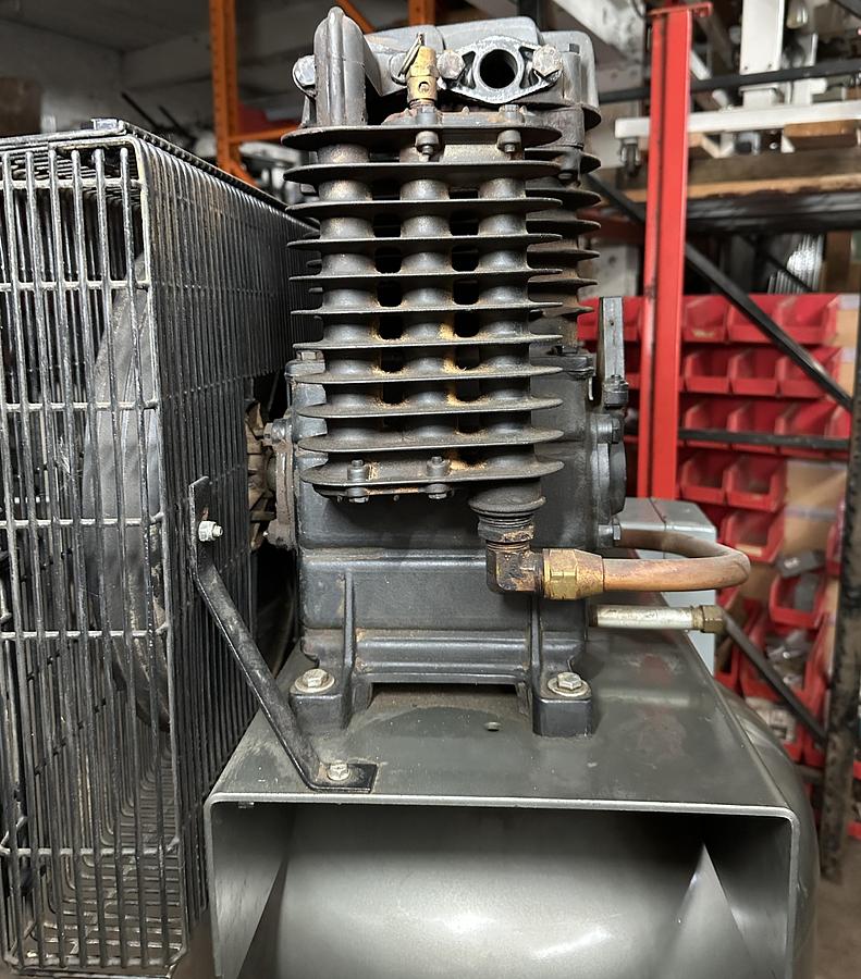 Used BelAire #318VL Vertical 7 1/2hp 80 Gallon Air Compressor 3ph