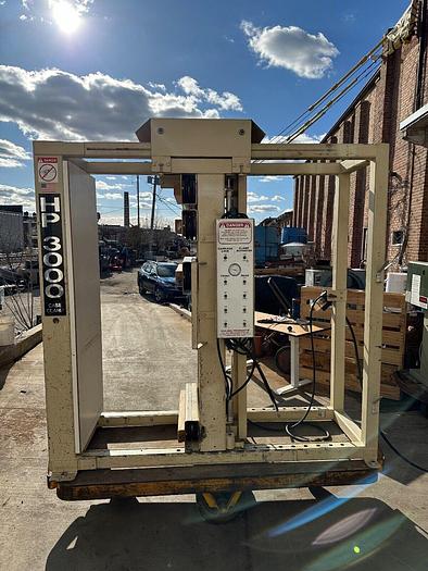 Used Uhling HP3000 Case Clamp  (5598)