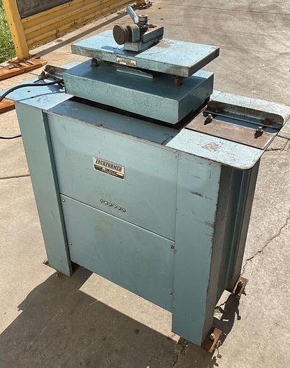Used Lockformer Pittsburg Machine w/ Curve Attachment 1ph 20 Gauge (101791)