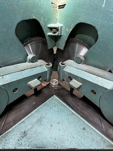 Used Pitstorius MN-200 Double Miter Saw 12" (6551)