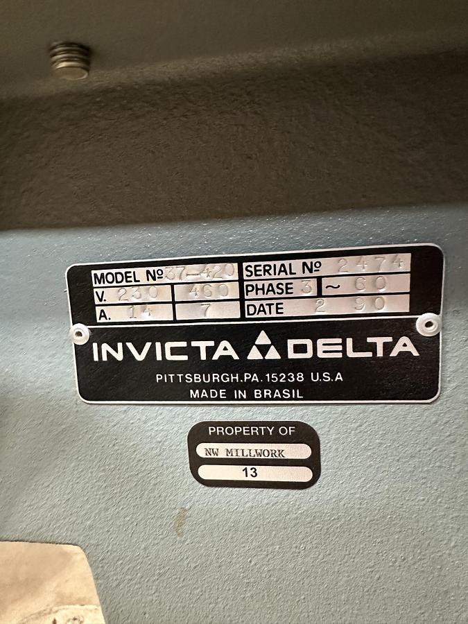 Used Delta Invicta 12" Joiner # DJ-30 w/ Parallelogram Bed