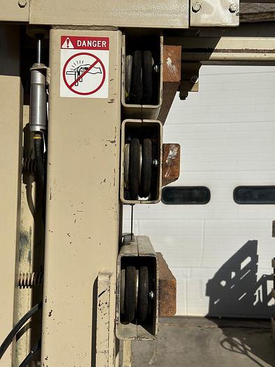 Used Uhling HP3000 Case Clamp  (5598)