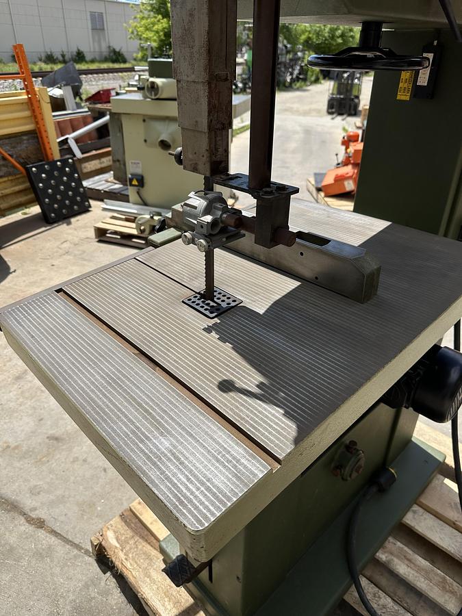 Used SCMI 24" Bandsaw Sc600 ~ 220/440