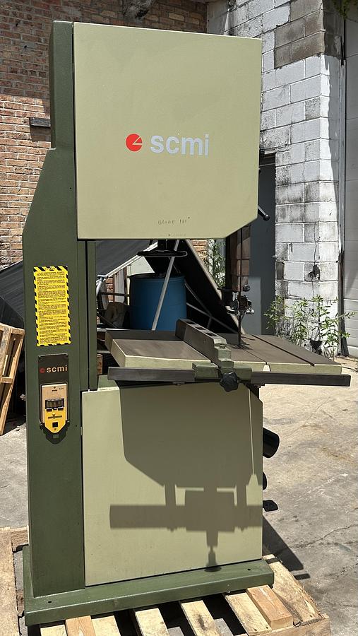 Used SCMI 24" Bandsaw Sc600 ~ 220/440
