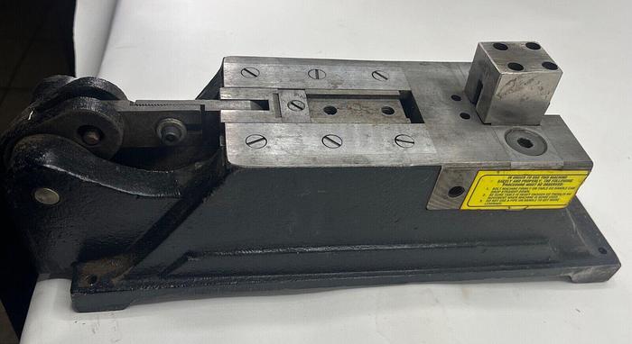 Used Helmold? Heavy Duty Notcher  (6494)