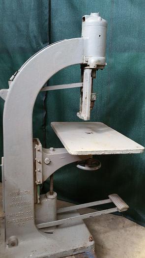 Used Wysong 283 Borer 2 speed 8 in stroke vertical boring machine