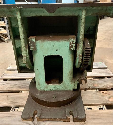 Used Tilting T Slot Table 24 x 20 (101717)