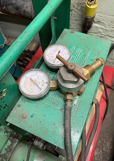 Used Lincoln Idealarc Digital Mig Welder CV-300 w/ Linde feeder # MIG-35 (101560)