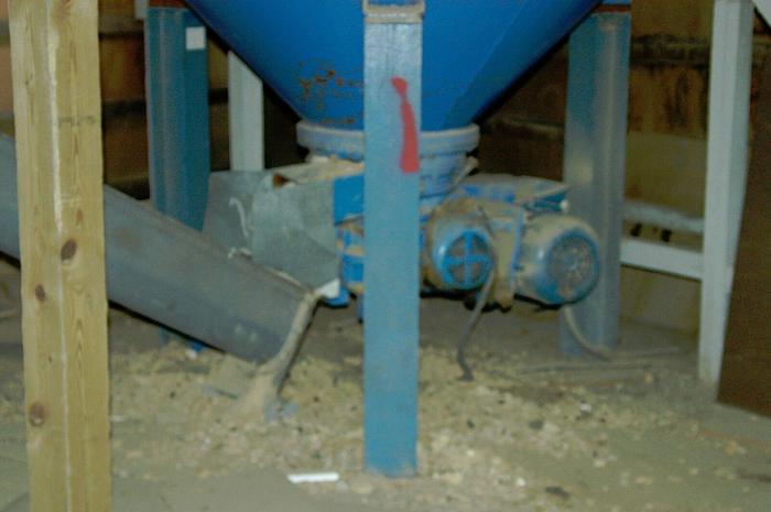 Used Hatlapa Wooden Waste Disposal System Vertical Tub Grinder Auger