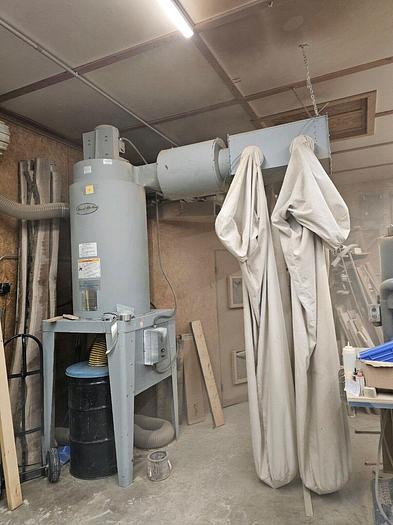 Used Hammond Dust Collector Dual Voltage 230/480 15hp (5363)