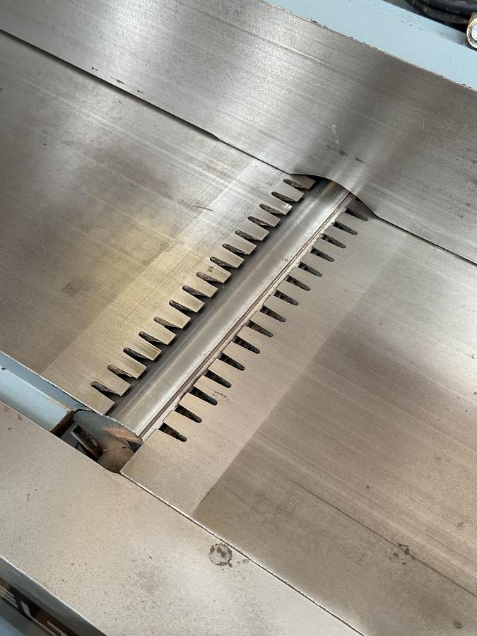 Used Delta Invicta 12" Joiner # DJ-30 w/ Parallelogram Bed