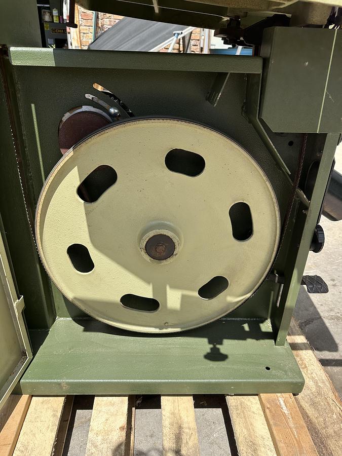Used SCMI 24" Bandsaw Sc600 ~ 220/440