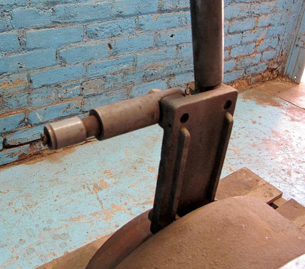 Used Bush Built 2" Wide Yoke Sander 220/440V 3 Phase 3/4 HP 1725 RPM