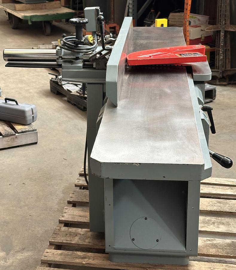 Used Delta Invicta 12" Joiner # DJ-30 w/ Parallelogram Bed