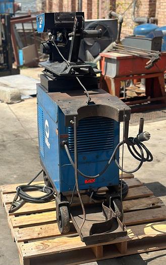 Used Millar CP-250TS Mig Welder 3ph w/ Millermatic S-52E Feeder (5361)
