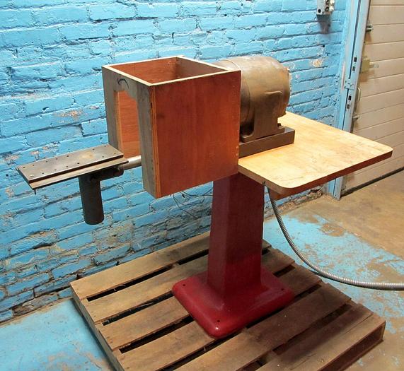 Used Bignell Chucking Machine w/ 4" Doming Head 3 Phase 3 HP 220/440V