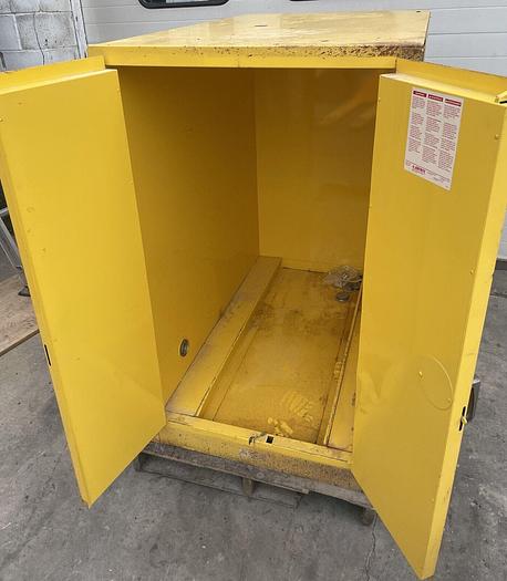 Used Justrite #25661 55 Gallon Large Flammable Cabinet 30"W x 48"D x 50"H (5486)