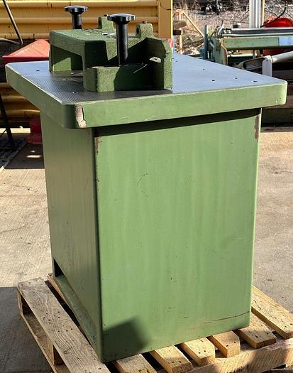 Used SAC Shaper # TS-70 ~  2 Speed ~ 220V ~ 3/4" Spindle 2HP ?  (6114)