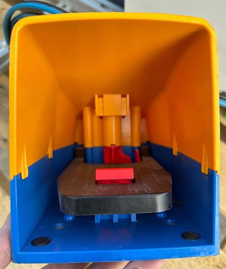 Used Grass RAM Drawer Press Machine w/ Foot Pedal (5446)