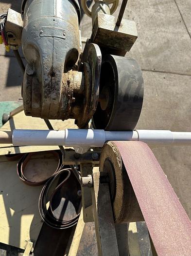 Used Bader Center less Grinding / Dowel Rod Sanding Machine (5834)