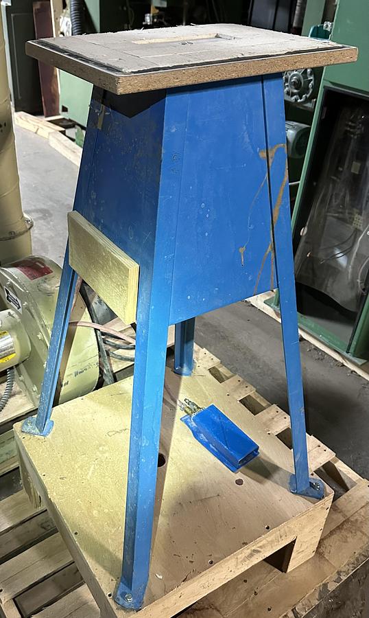 Used Her Saf Air Vac Clamp/ Vise # AVCQC