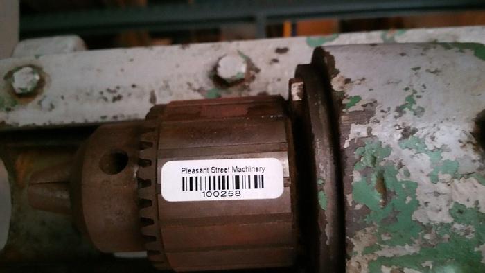 Used Wysong 283 Borer 2 speed 8 in stroke vertical boring machine