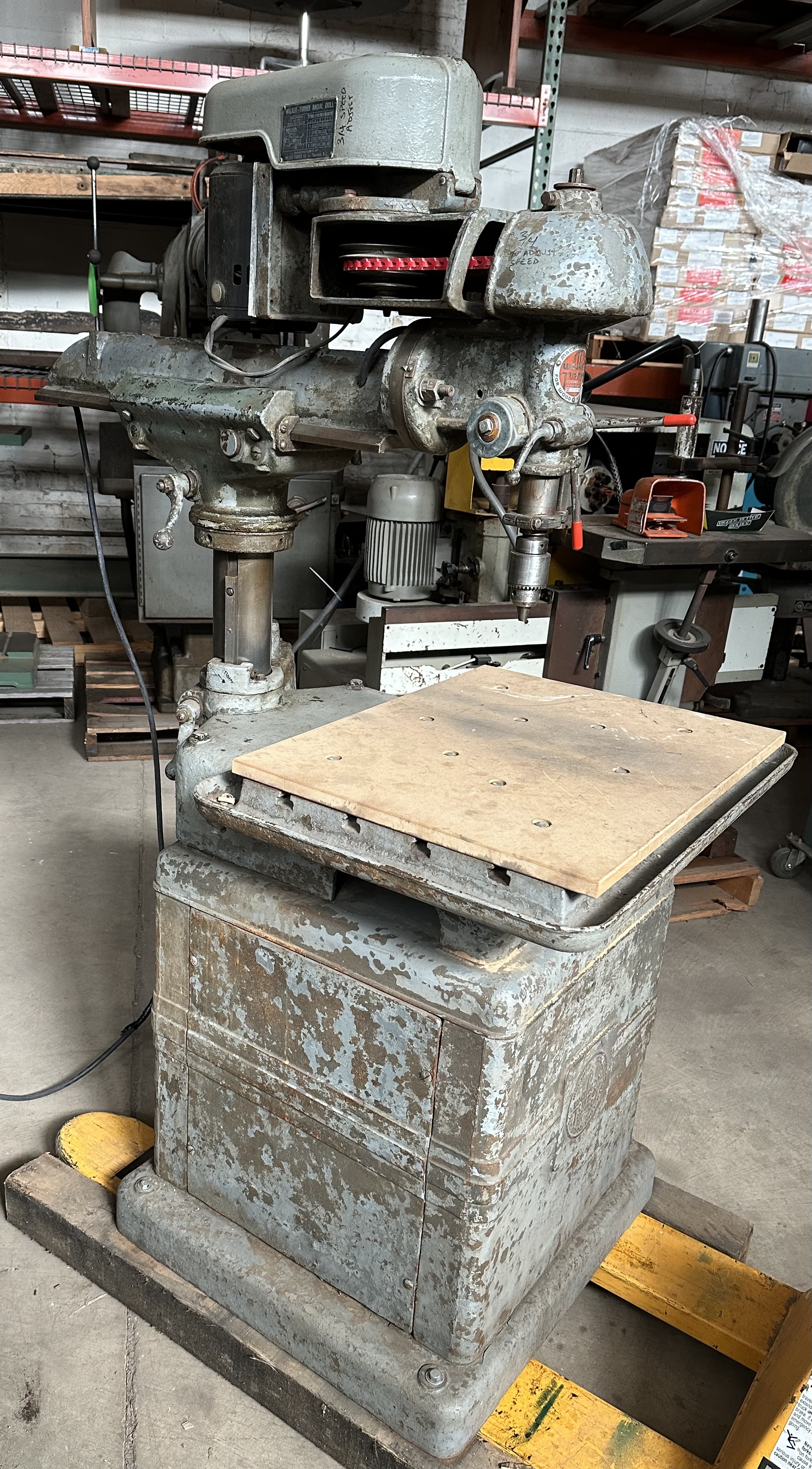 Used Walker Turner radial drill press 3/4hp, 115/30V 1ph