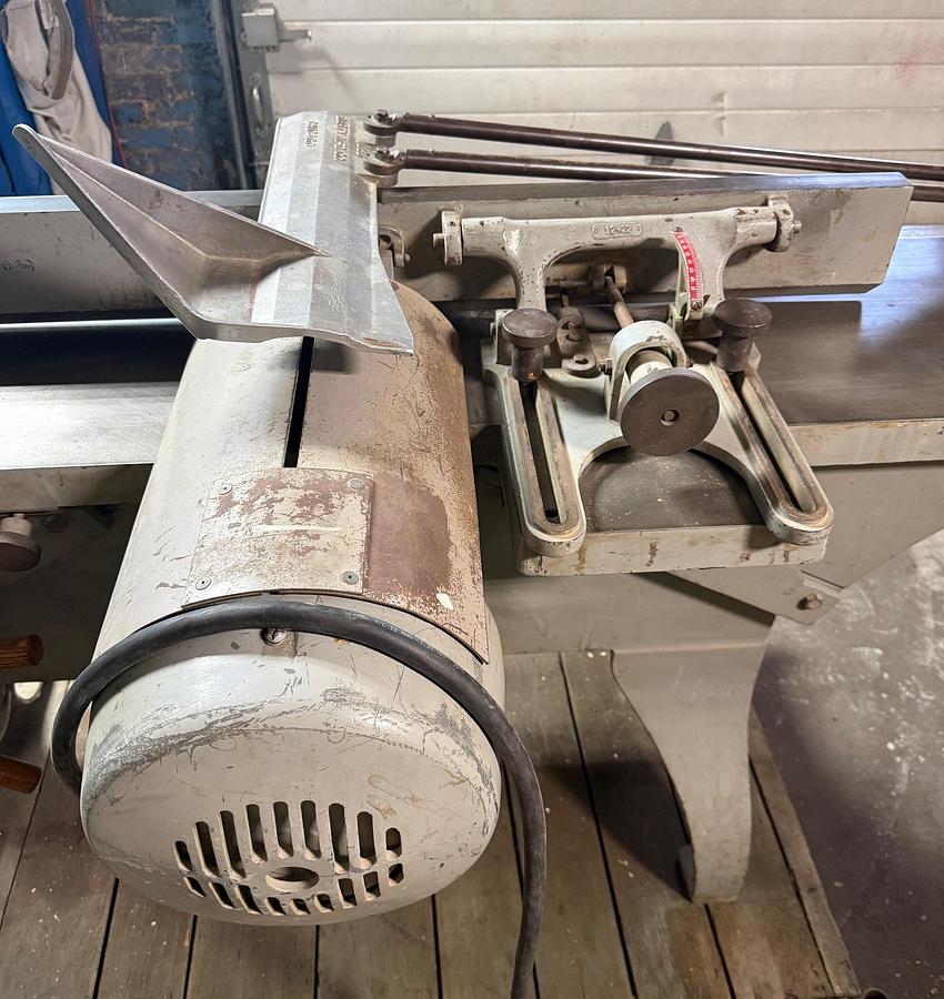 Used Northfield 12" Heavy Duty Hand Jointer 3Hp 208-220/416-440V 3600RPM 3ph