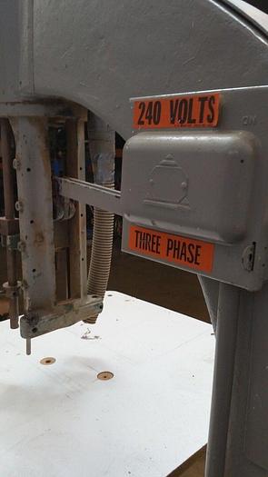 Used Wysong 283 Borer 2 speed 8 in stroke vertical boring machine