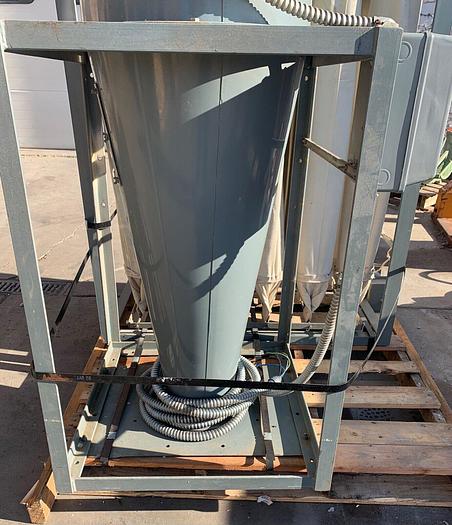 Used Aget # FT24 5hp, 1ph Dust Collector w/ Square D Starter  (101948)