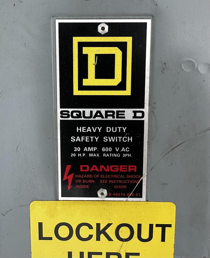 Used Tawi Lyftman Vacuum Lift System Pump SA350/2 ~ Foot VM180~ Filter unit ~ 40' in Rails +