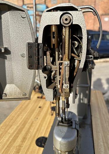 Used Consew 389RB-1 Industrial High Post 2 Needle Walking Foot Sewing Machine (5772)