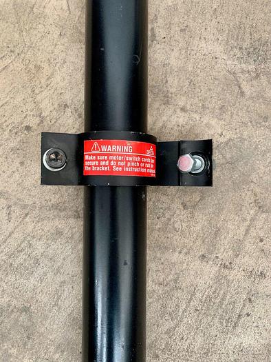 Used Delta # 34-976 Deluxe Uniguard Table Saw Blade Guard  (101461)