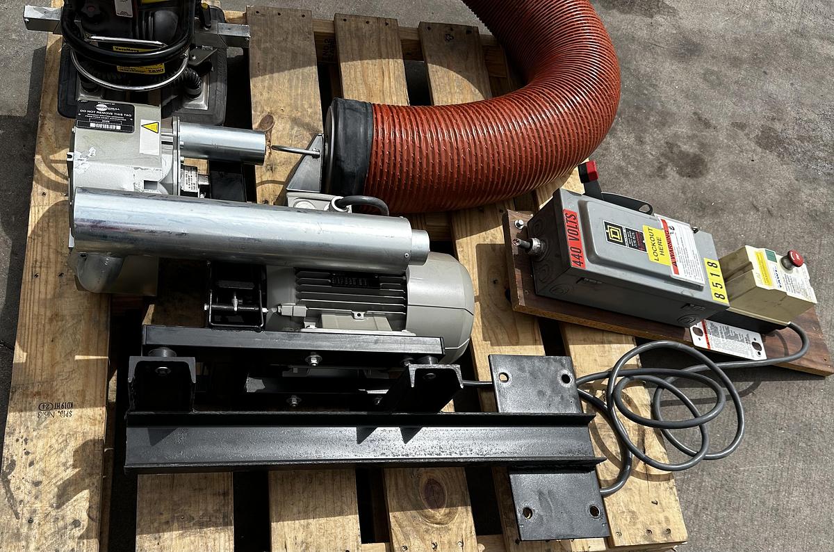 Used Tawi Lyftman Vacuum Lift System Pump SA350/2 ~ Foot VM180~ Filter unit ~ 40' in Rails +