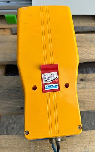 Used Grass RAM Drawer Press Machine w/ Foot Pedal (5446)