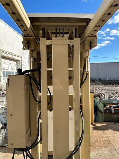 Used Uhling HP3000 Case Clamp  (5598)