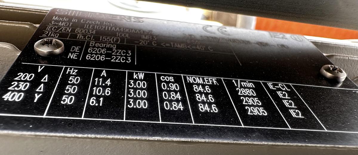 Used Tawi Lyftman Vacuum Lift System Pump SA350/2 ~ Foot VM180~ Filter unit ~ 40' in Rails +