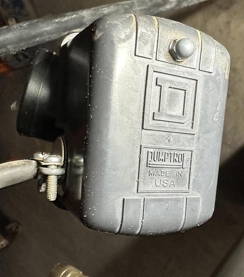 Used BelAire #318VL Vertical 7 1/2hp 80 Gallon Air Compressor 3ph
