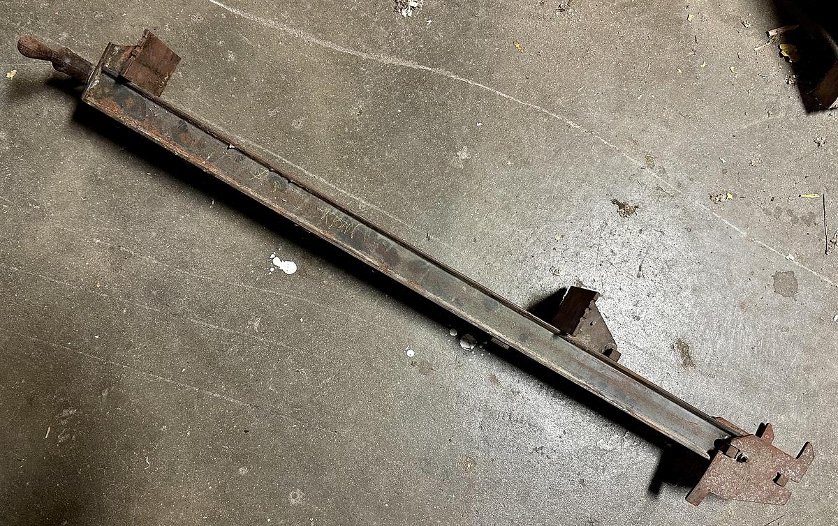 Used Lot of 32 JTL Taylor Glue Rack Clamp Carrier Replacement Clamps