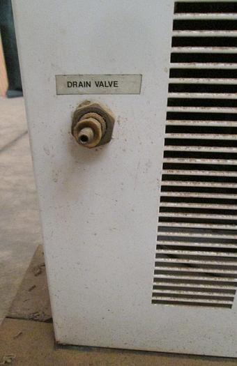 Used Ultra Air R22 Refrigerated Air Dryer # UA200AC 460V 3Ph 60hz FLA 5.4 (100776)