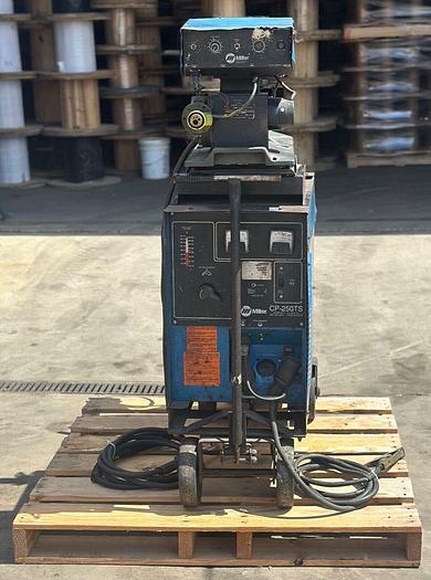 Used Millar CP-250TS Mig Welder 3ph w/ Millermatic S-52E Feeder (5361)
