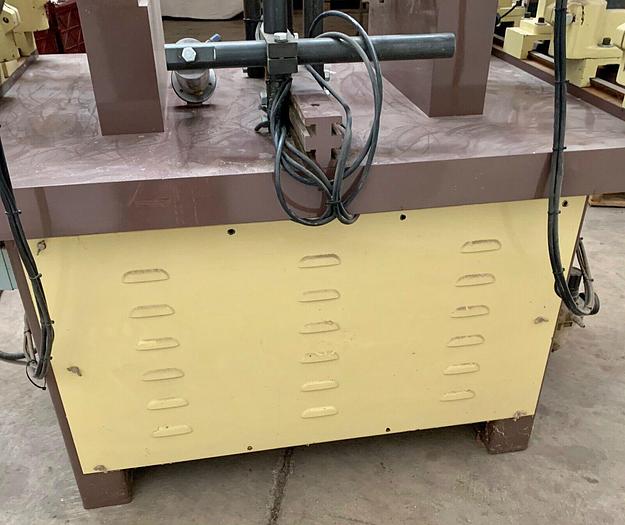 Used Lobo Chair Leg Stretcher & Boring Machine (101557)