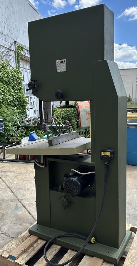 Used SCMI 24" Bandsaw Sc600 ~ 220/440