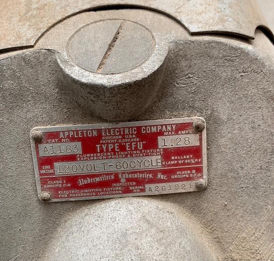 Used Appleton A-1183  3 Bulb Fluorescent Spray Booth Explosion Proof Light Fixture