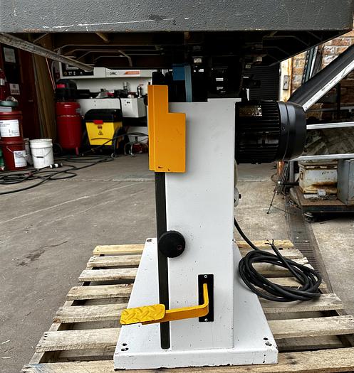 Used ACM / Laguna LT24-17 Bandsaw 5hp 1ph (6532)