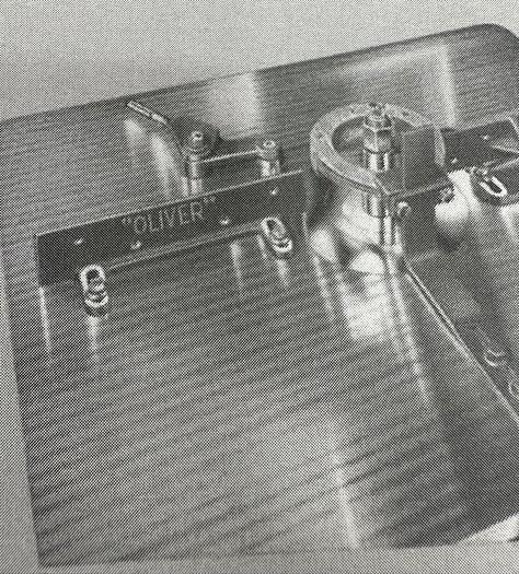 Used Oliver 287 Shaper Ball Bearing Roller Holdover Attachment (5293)