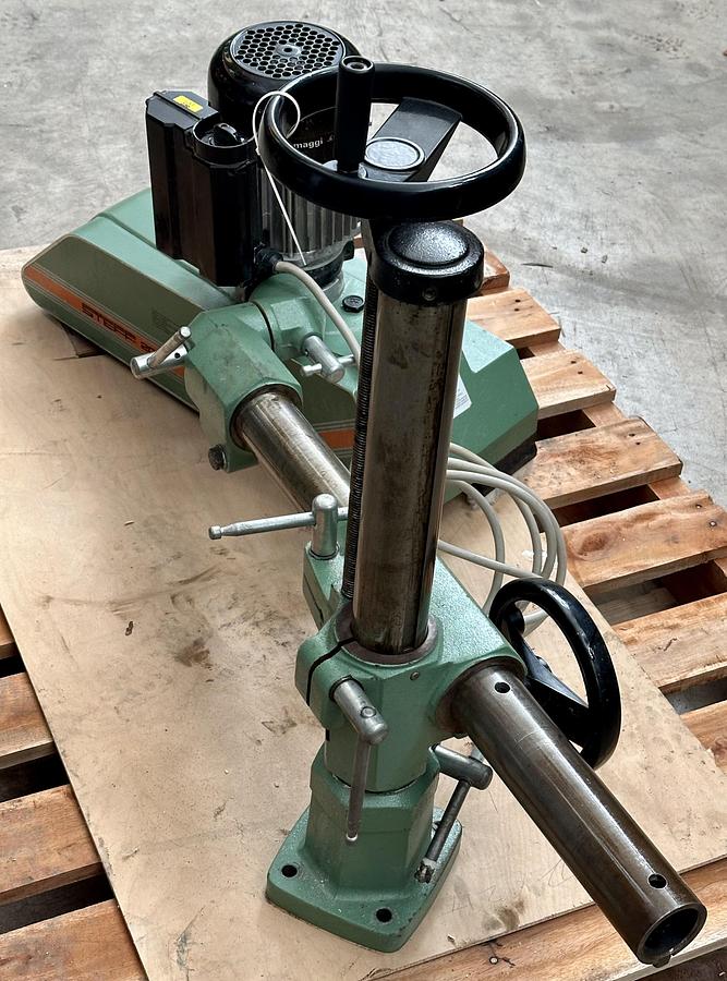 Used Maggi Staff Power Feeder # 2044 ~ 4 speed ~ 230V ~ 3ph