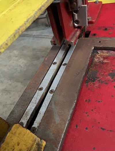 Used Industrial Woodworking Machine Co Uncut Saw 16" Blade & Conveyers (101732)