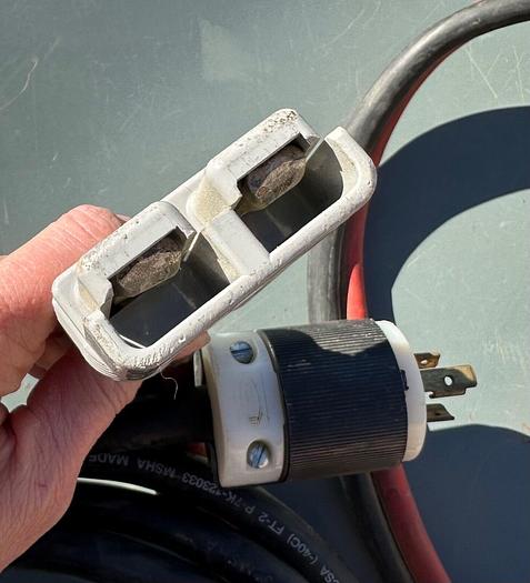 Used Hobart # 540B1-12R Forklift Charger 1ph 24V ~ 208/240/480V (5727)