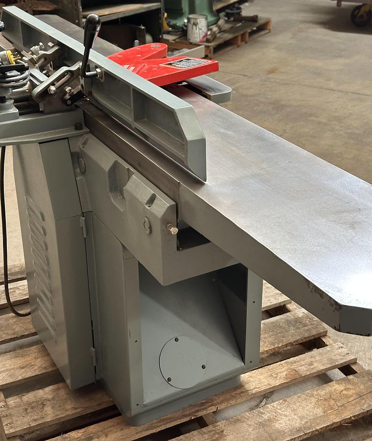 Used Delta Invicta 12" Joiner # DJ-30 w/ Parallelogram Bed